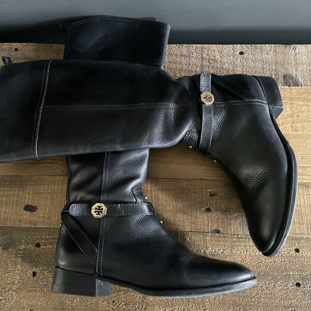 TORY BURCH 8.5M Brita Black Leather Tall Riding Boots Gold Logo Strap Buckle